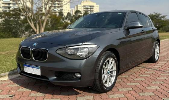 BMW 116i 1.6 16V TURBO GASOLINA 4P AUTOMÁTICO BMW 116i 1.6 16V TURBO GASOLINA 4P AUTOMÁTICO